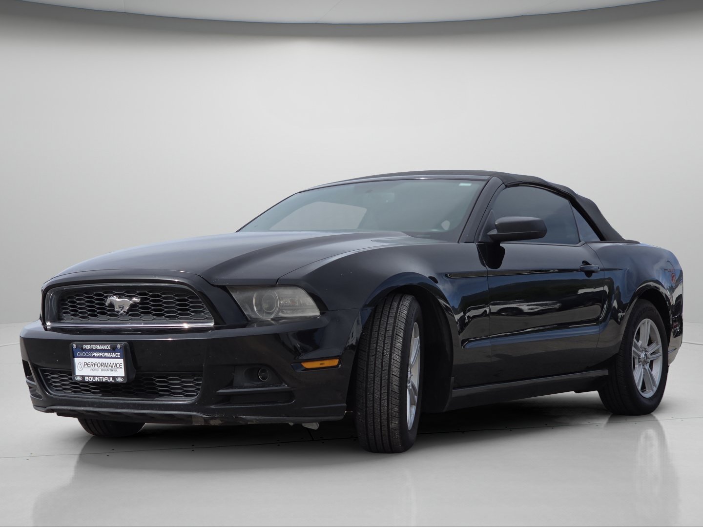Used 2014 Black Ford V6 image 18
