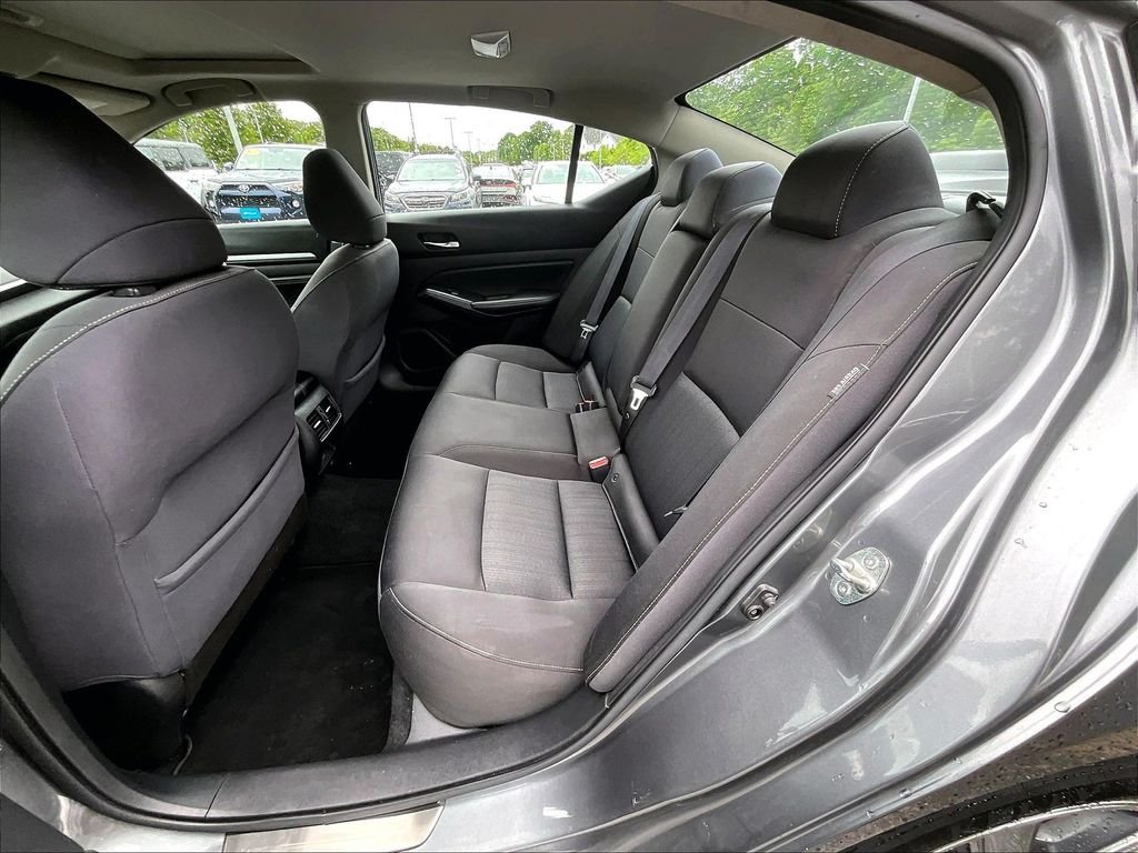 Used 2019 Gray Nissan 2.5 SV image 15