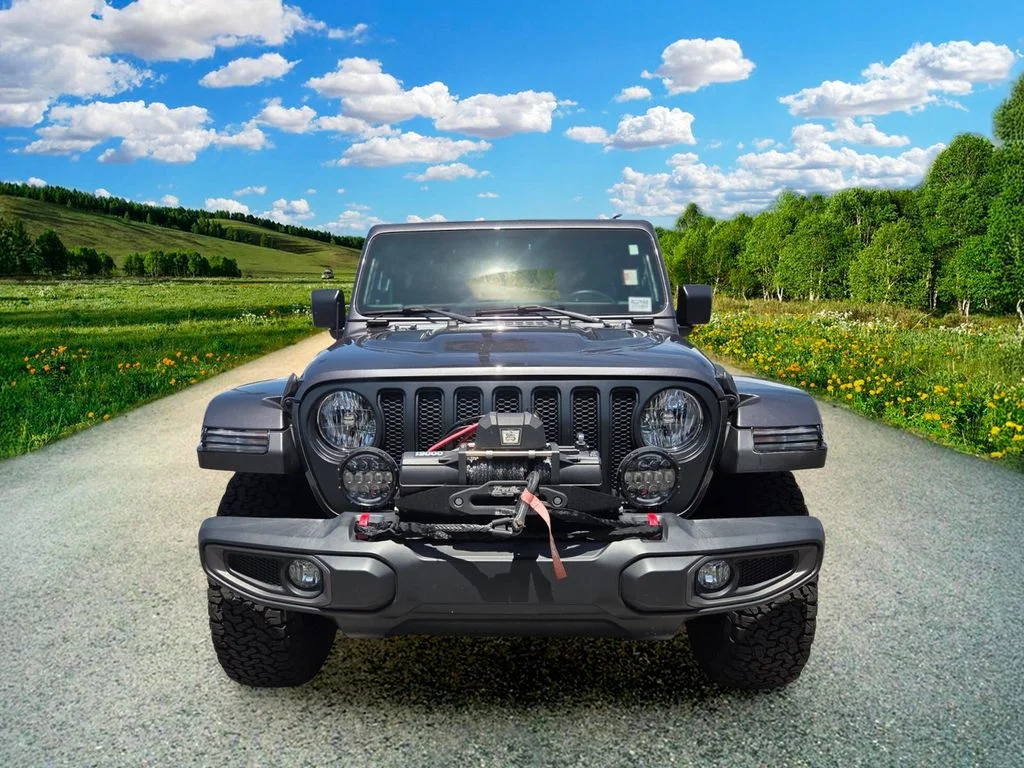 Used 2022 Gray Jeep Rubicon image 8