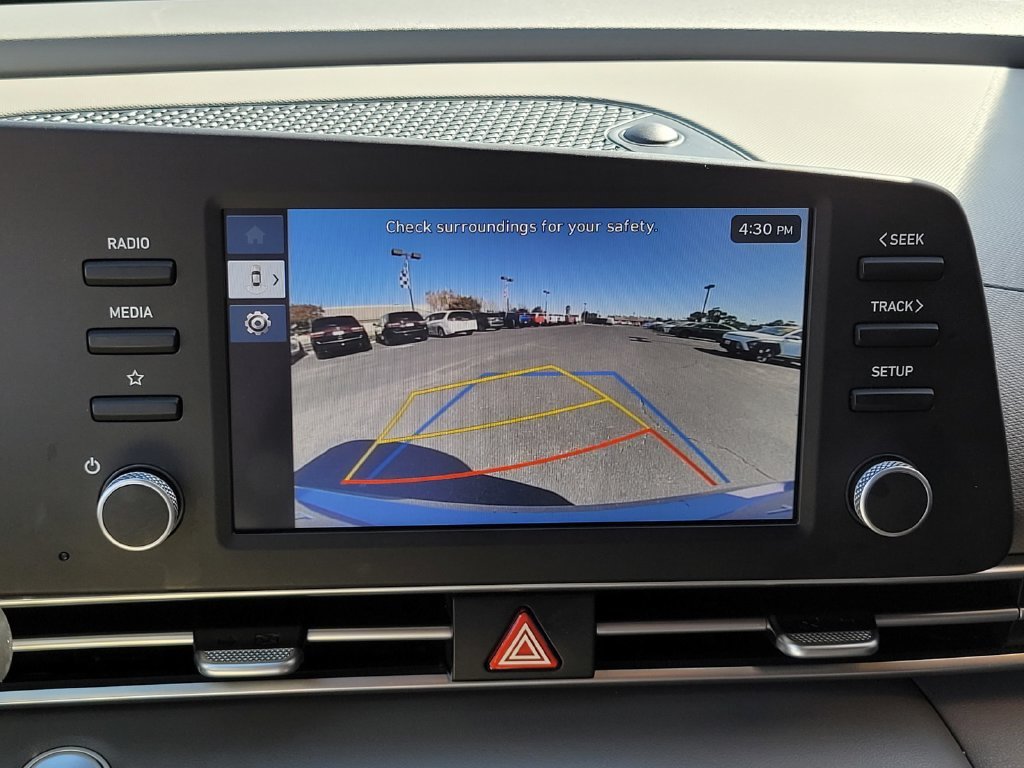 Used 2025 Silver Hyundai SEL Sport image 19