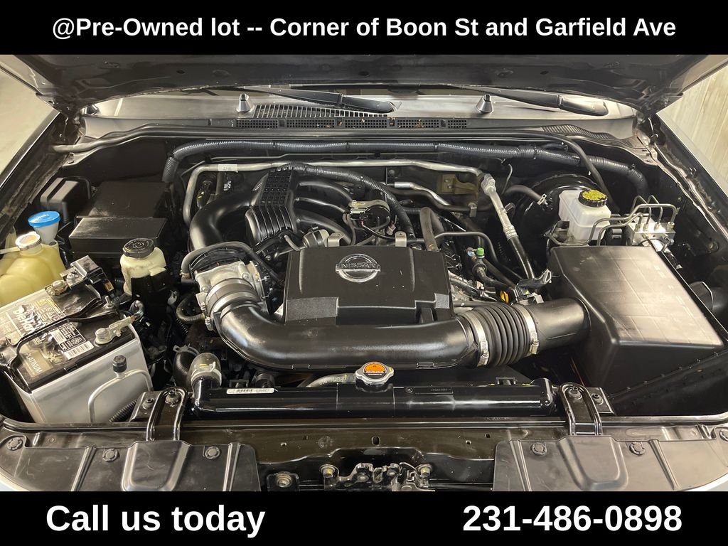 Used 2015 Black Nissan PRO-4X image 10