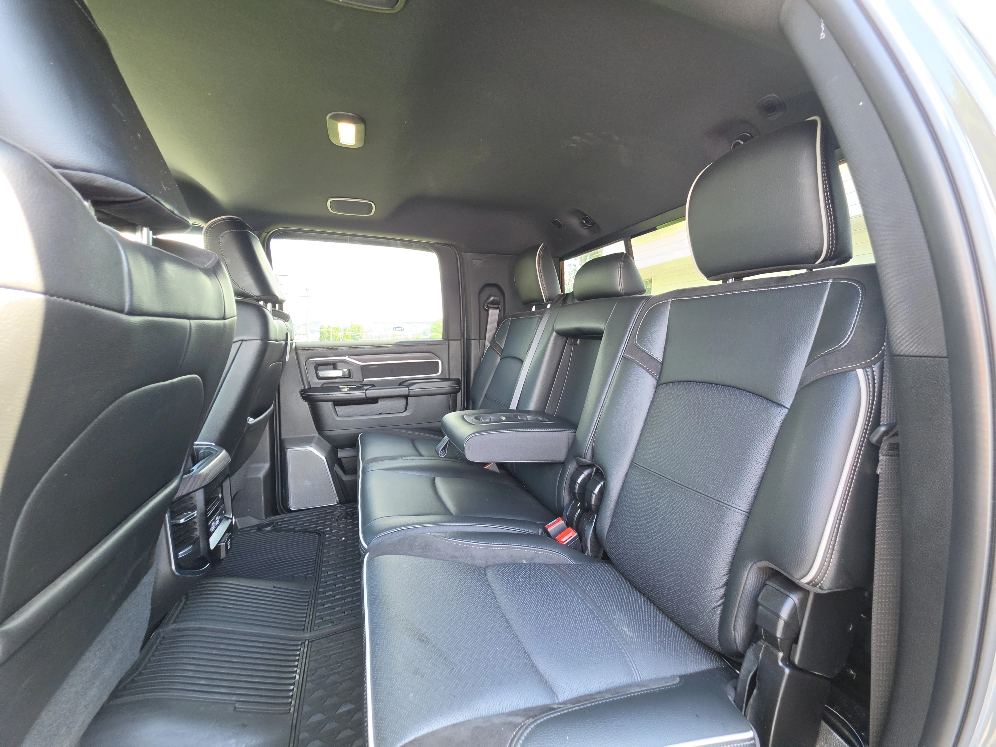 Used 2026 Ceramic Gray Clearcoat Ram Laramie image 15