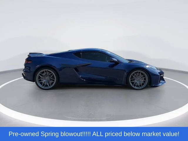 Used 2025 Purple Chevrolet Z06 image 9