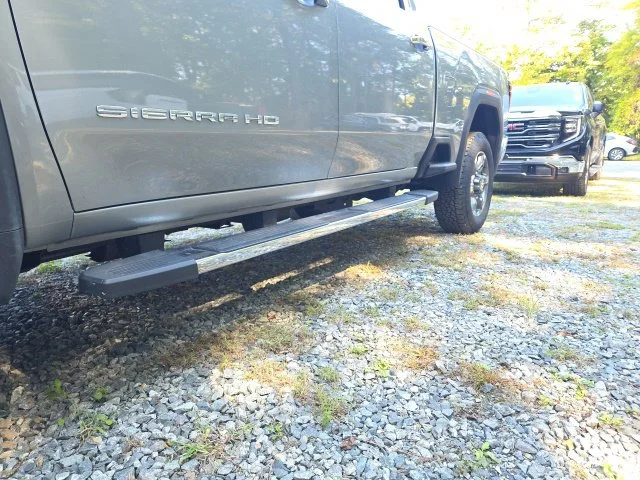 Used 2025 Silver GMC SLT image 12