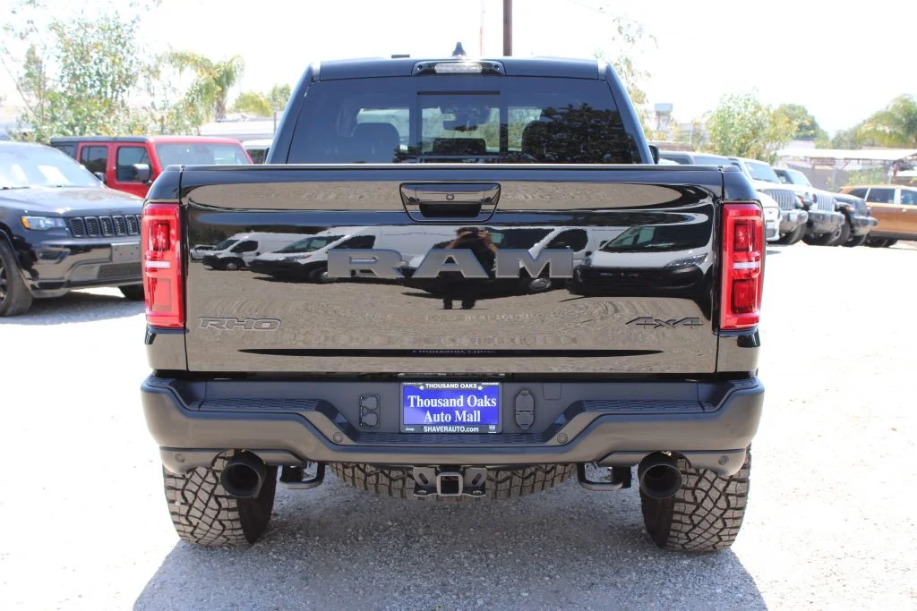 New 2026 Diamond Black Crystal Pearl-Coat Exterior Paint Ram RHO image 5