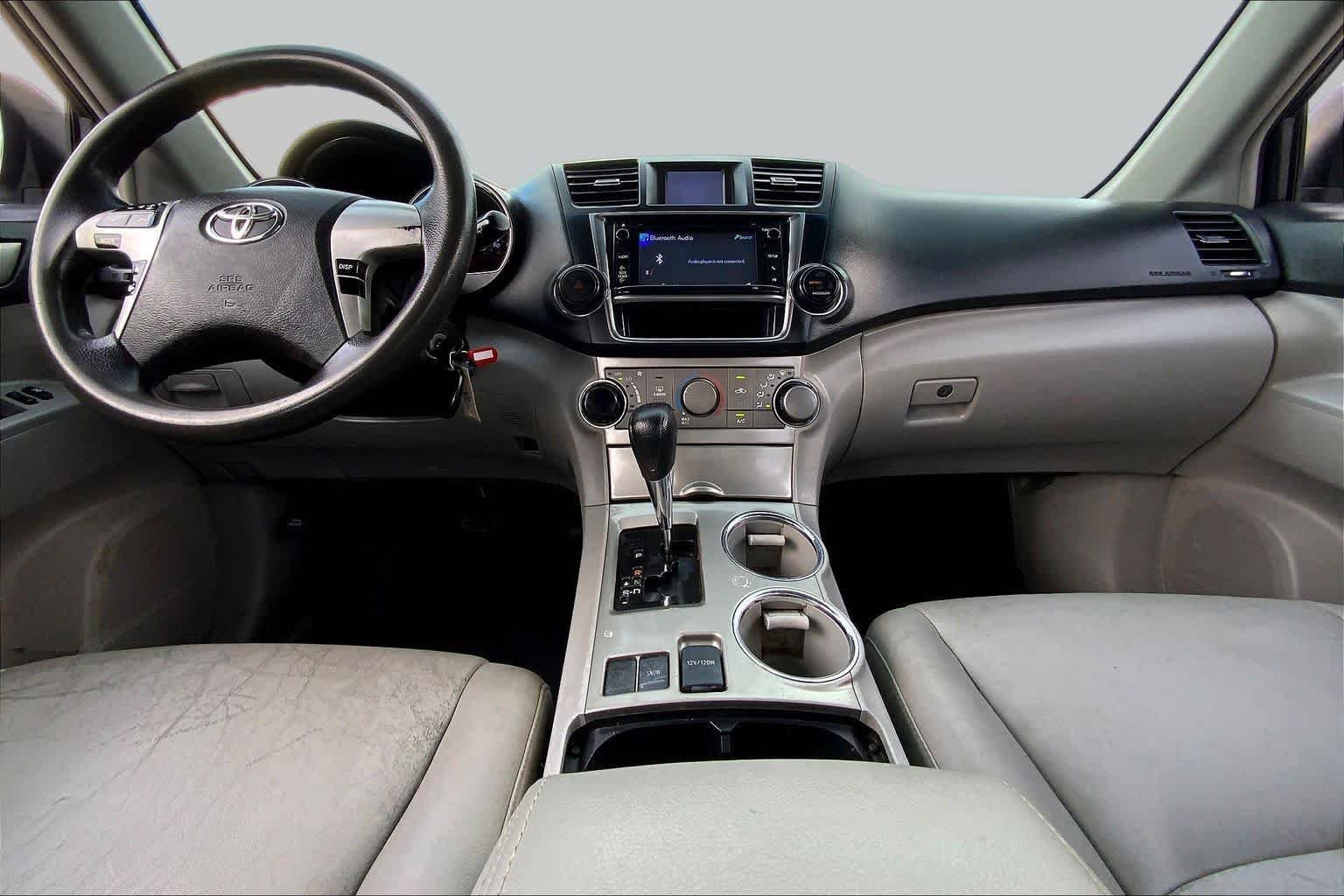 Used 2013 Classic Silver Metallic Toyota Plus image 14