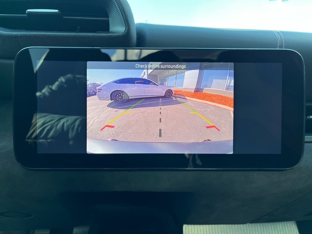 2023 MASERATI MC20 - Image 15