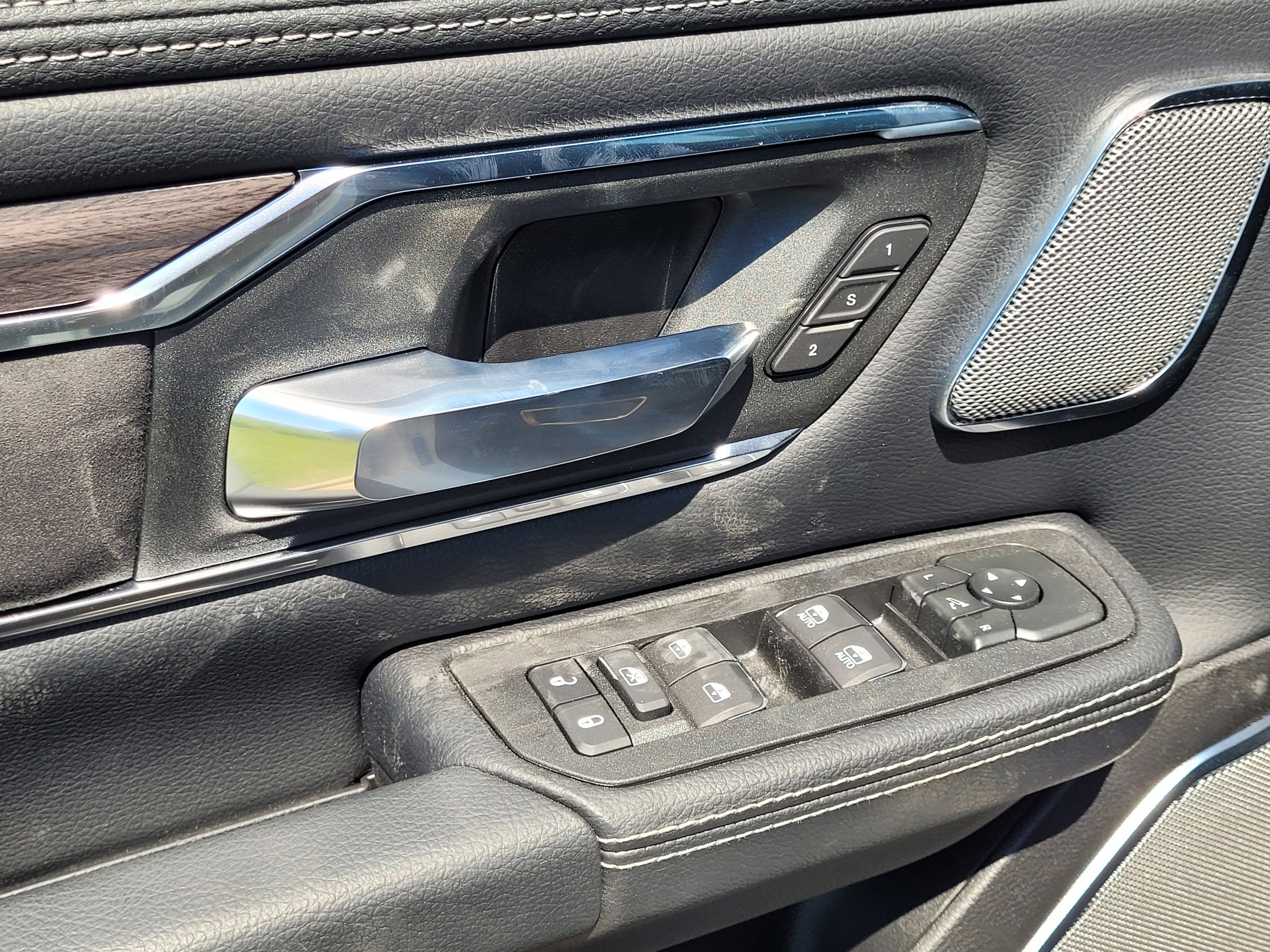 New 2026 Bright White Clearcoat Ram Laramie image 10