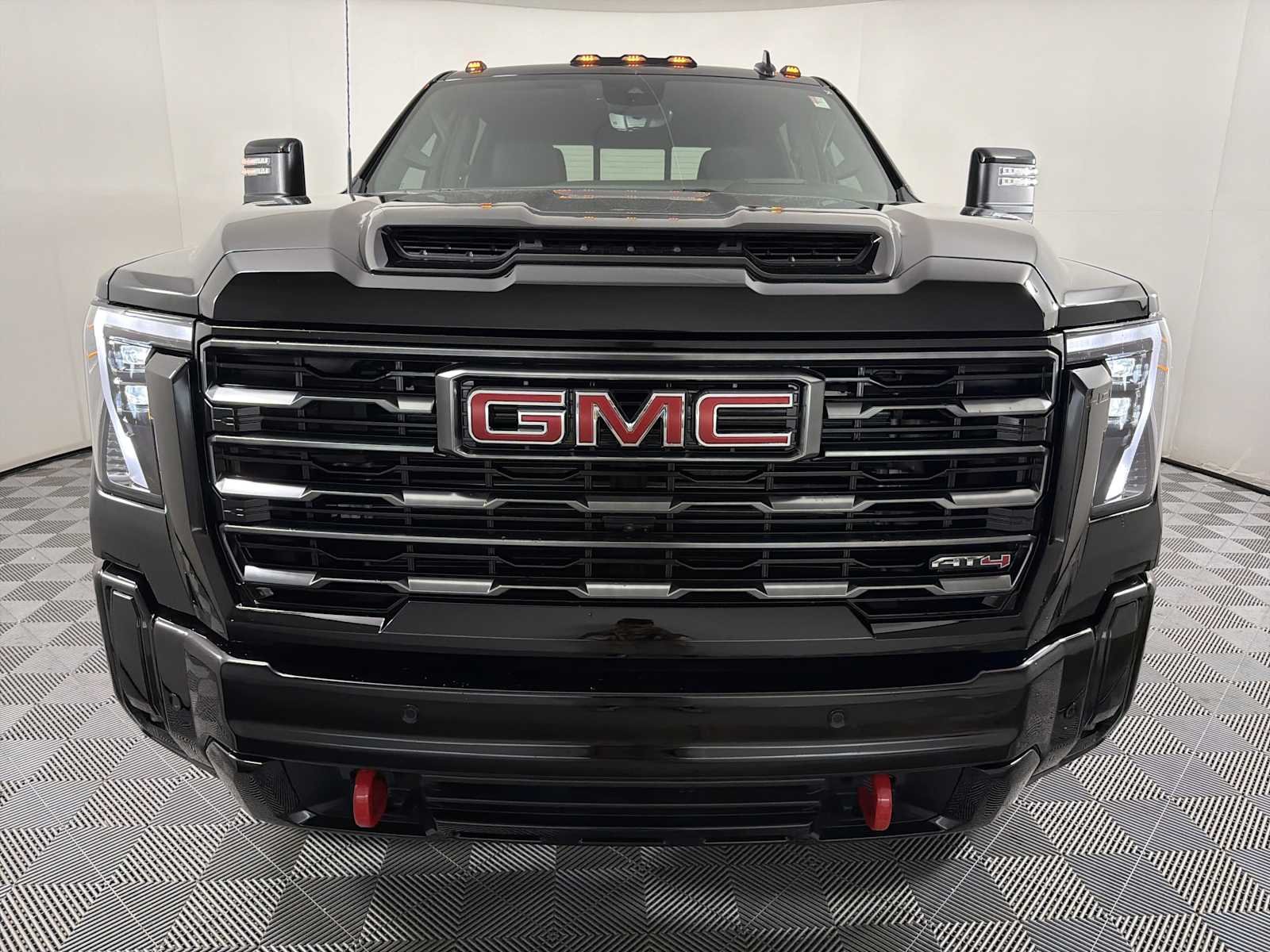 2026 GMC Sierra 2500HD AT4 - Photo 2