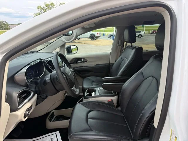 Used 2024 Bright White Clearcoat Chrysler Touring L image 5