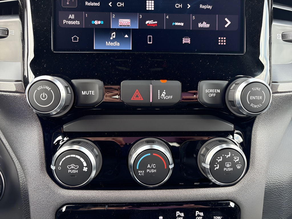 2026 RAM 1500 Tradesman - Photo 23