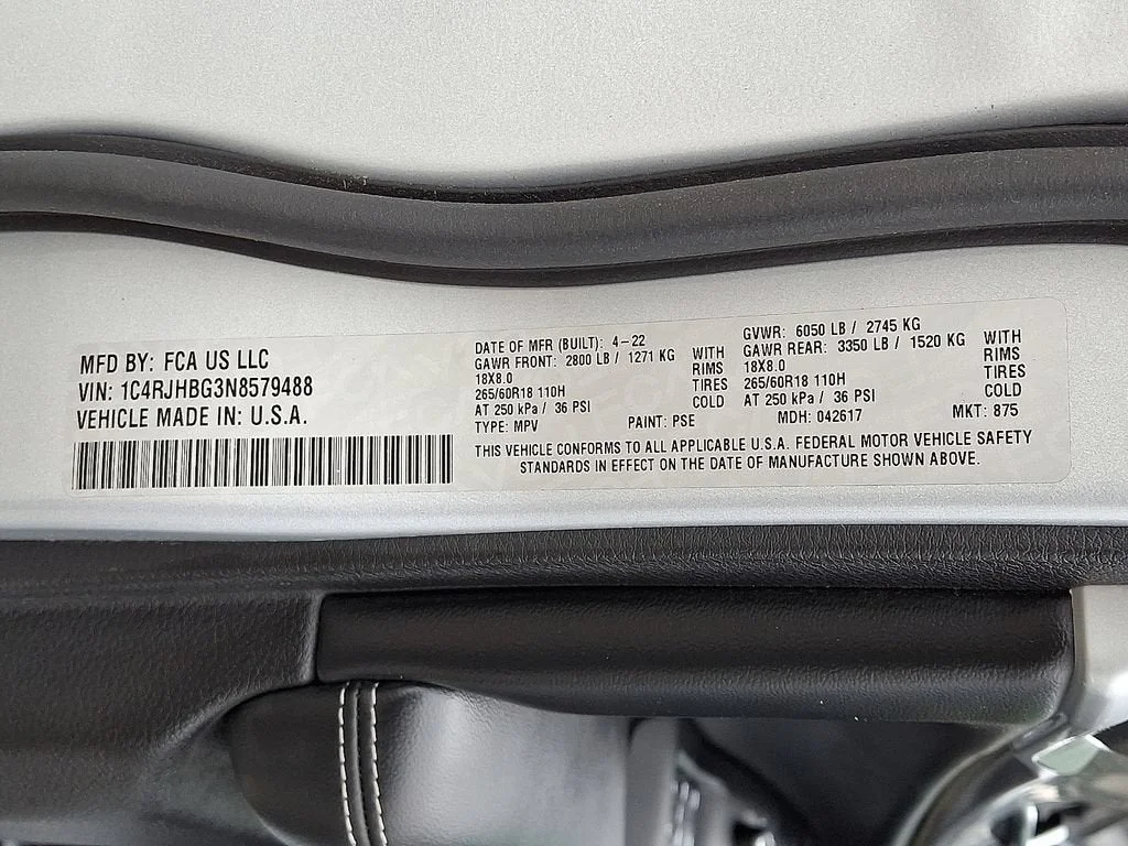 Used 2022 Silver Jeep Limited 4x4 image 61