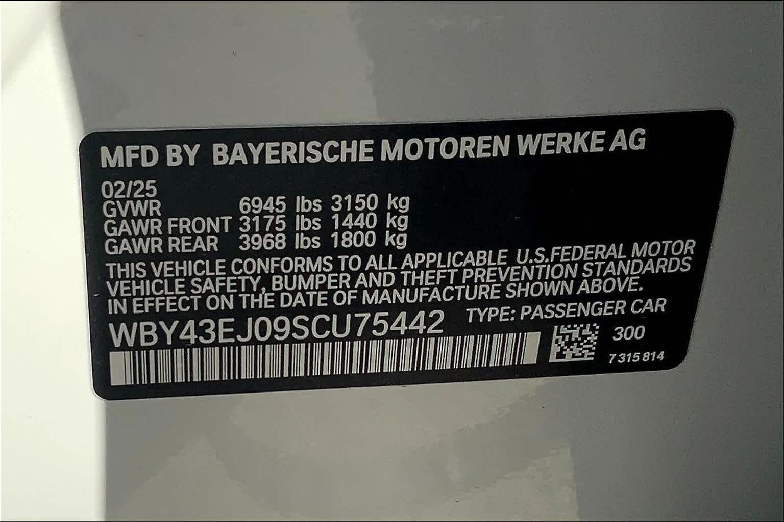 2025 BMW i7 50 - Photo 19