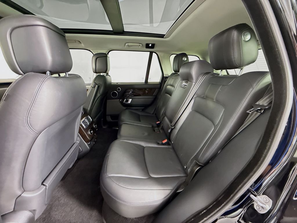 Used 2020 Black Land Rover HSE image 26