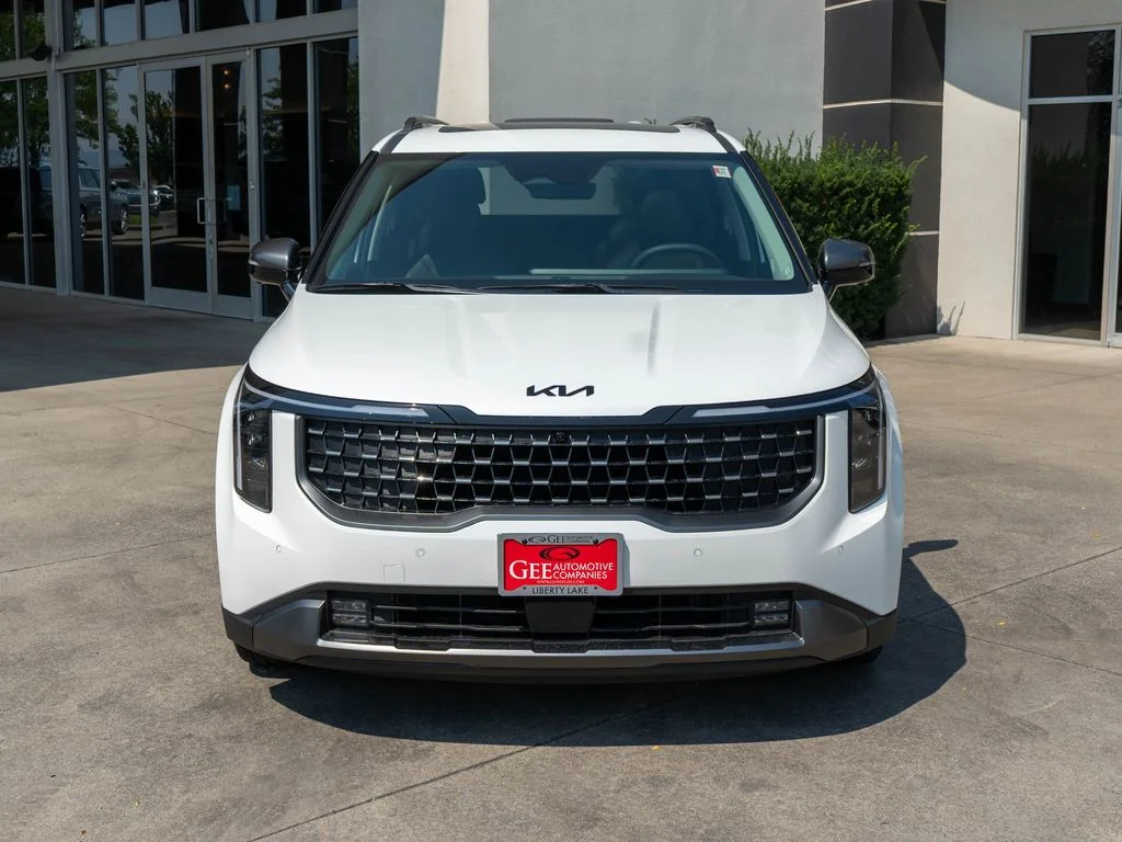 New 2027 Snow White Pearl Kia SX image 2