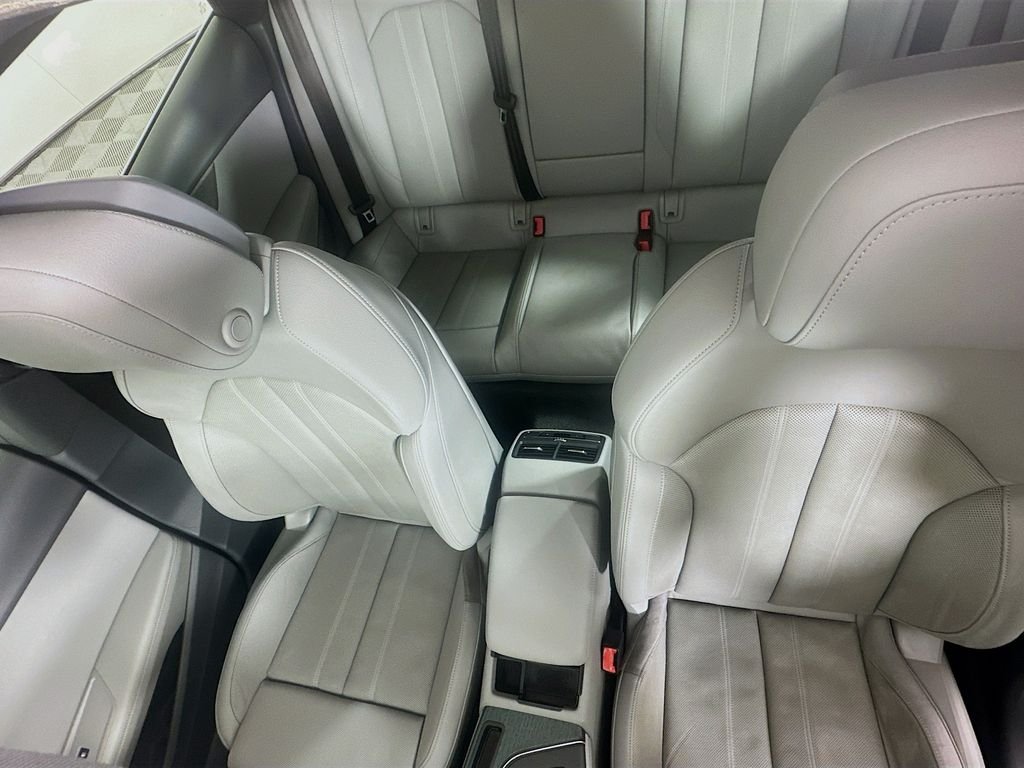 Used 2018  Audi 2.0T Prestige image 21