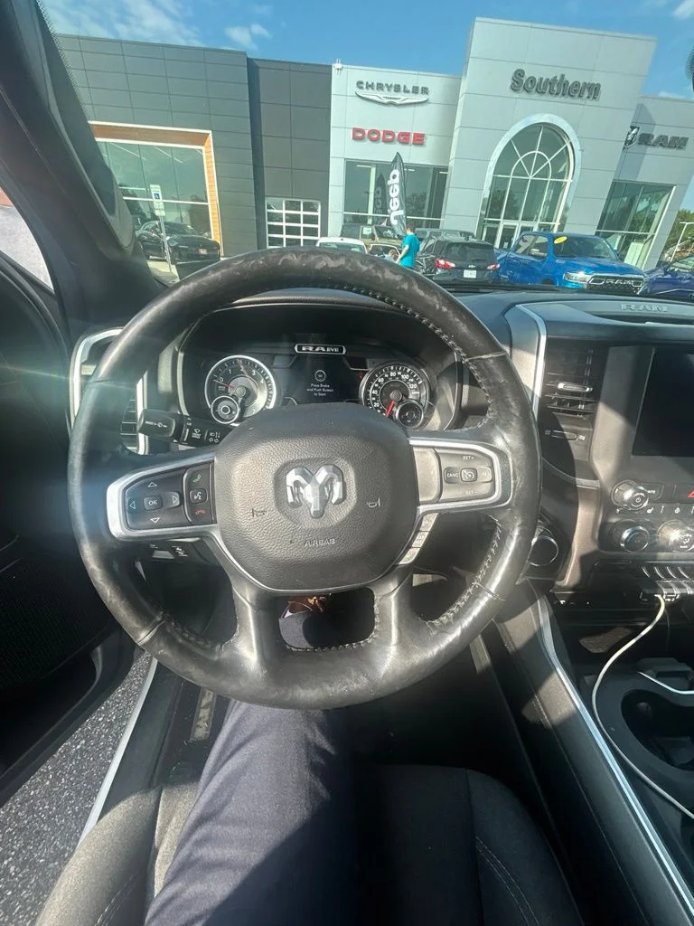 Used 2019 White Ram Big Horn/Lone Star image 12
