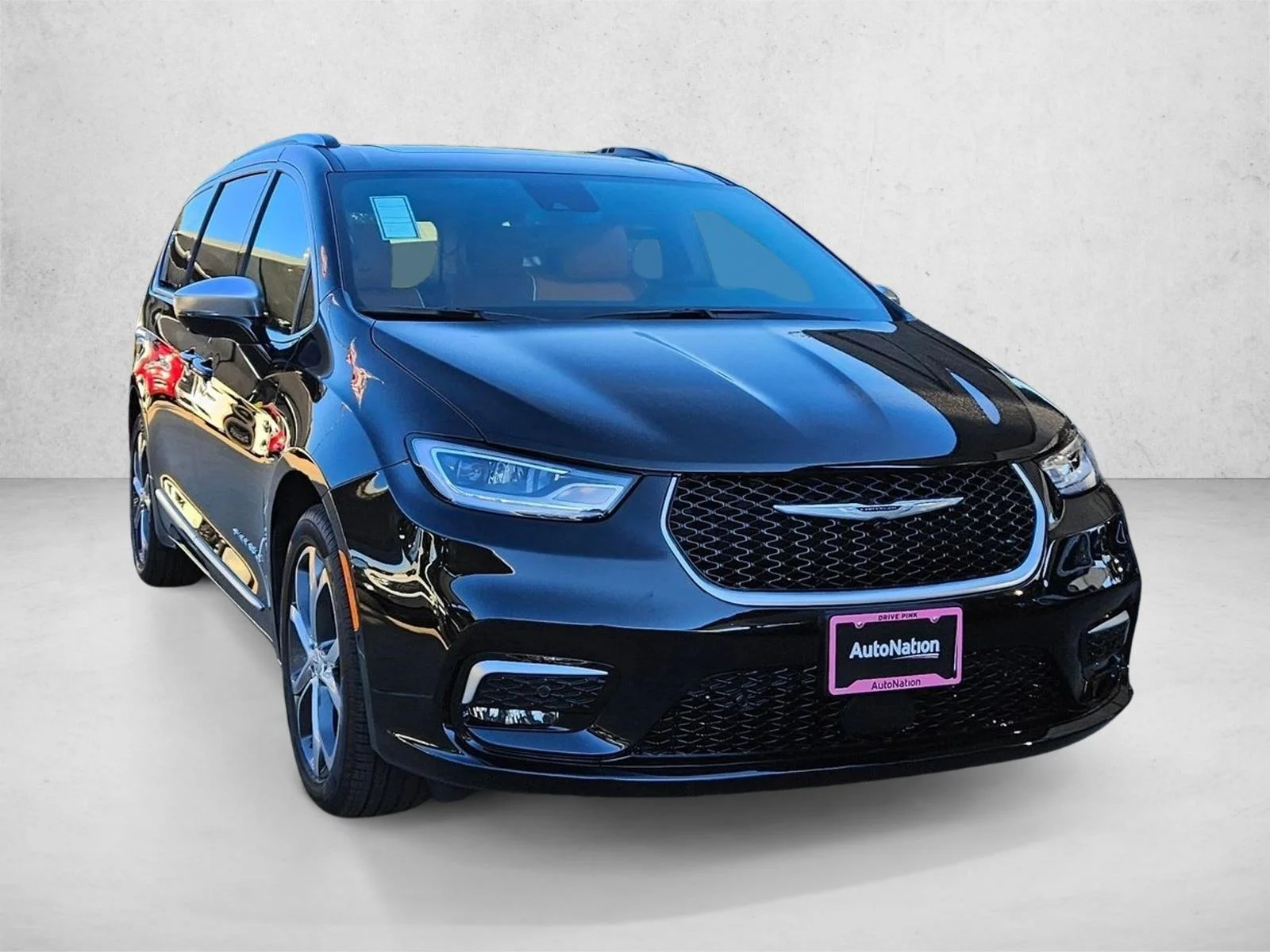 New 2026 Diamond Black Crystal Pearlcoat Chrysler Pinnacle image 7