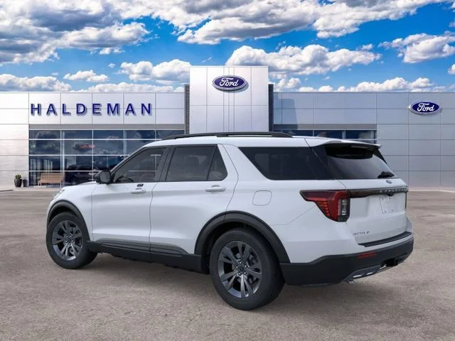 New 2026 Space White Metallic Ford Active image 4