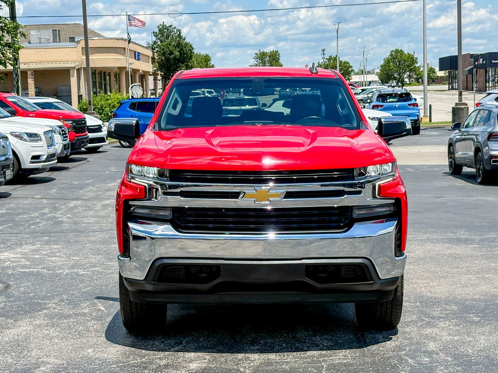 Used 2022 Red Chevrolet LT image 4