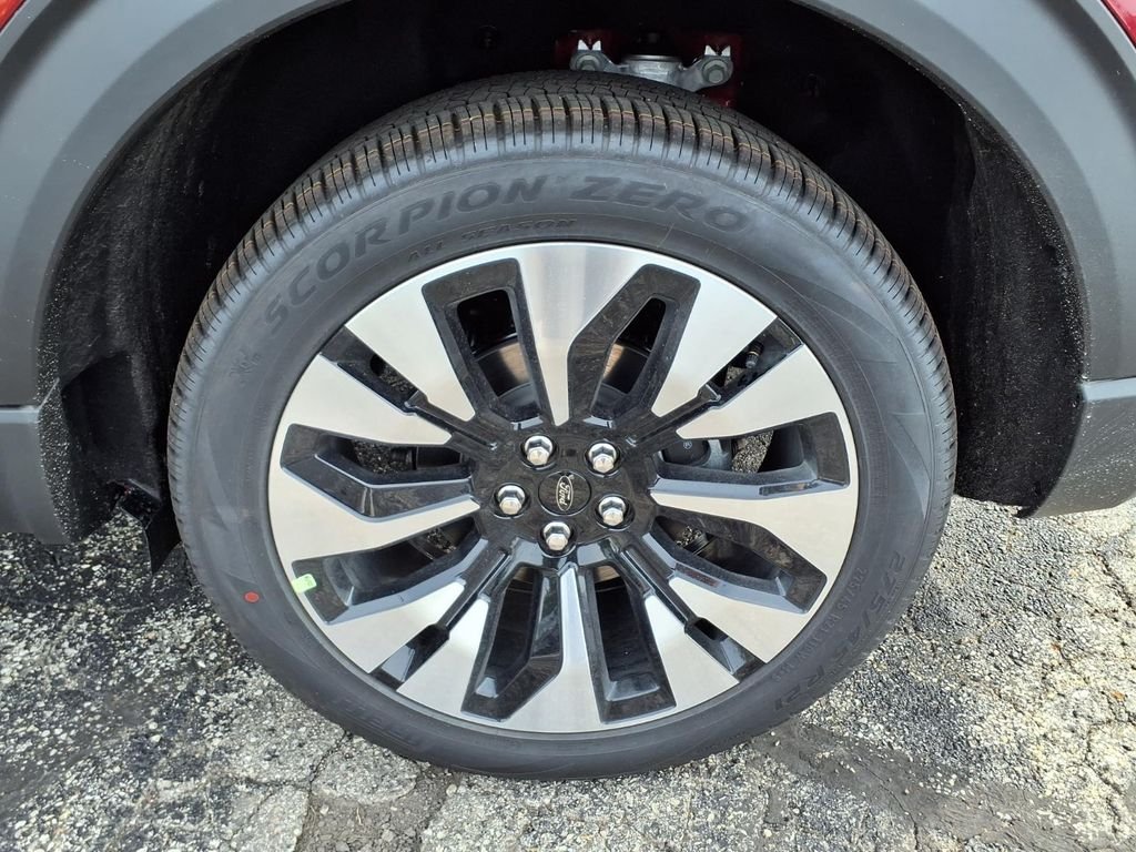 New 2027 Ruby Red Metallic Tinted Clearcoat Ford Platinum™ image 9