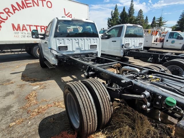 2024 Ford F-550 Super Duty Chassis Cab XL - Photo 30