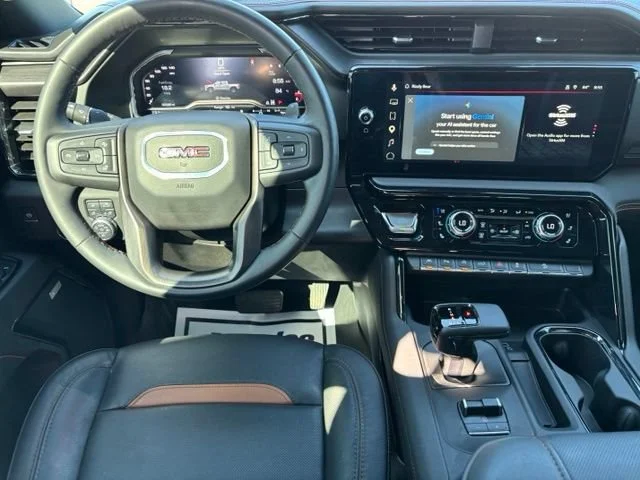 Used 2025 Onyx Black GMC AT4 image 18