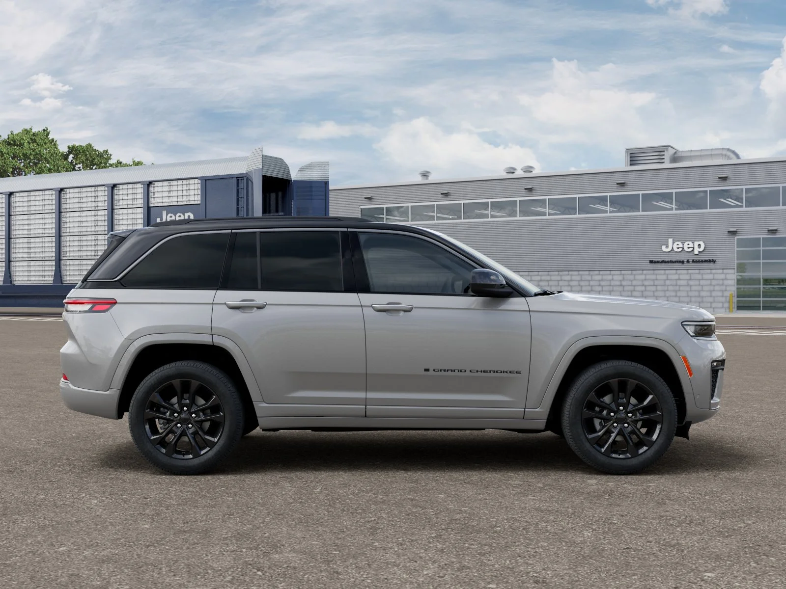 New 2026 Silver Zynith Exterior Paint Jeep Limited Reserve image 13
