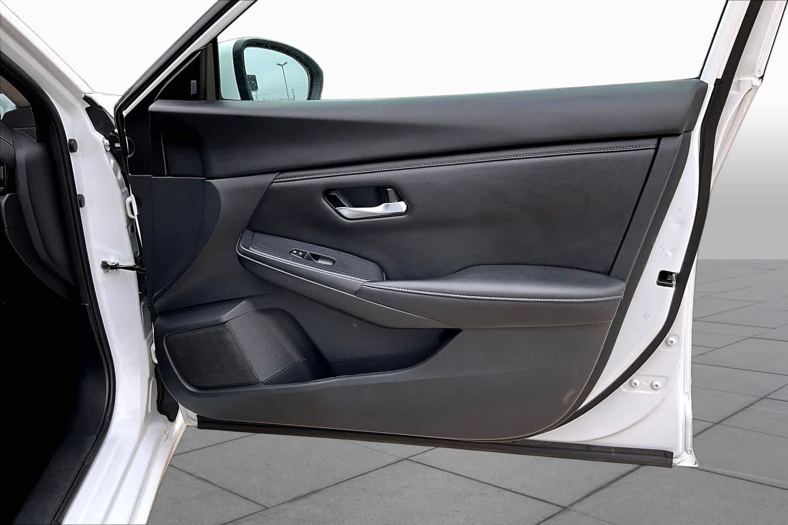 Used 2024 Fresh Powder Nissan SV image 23