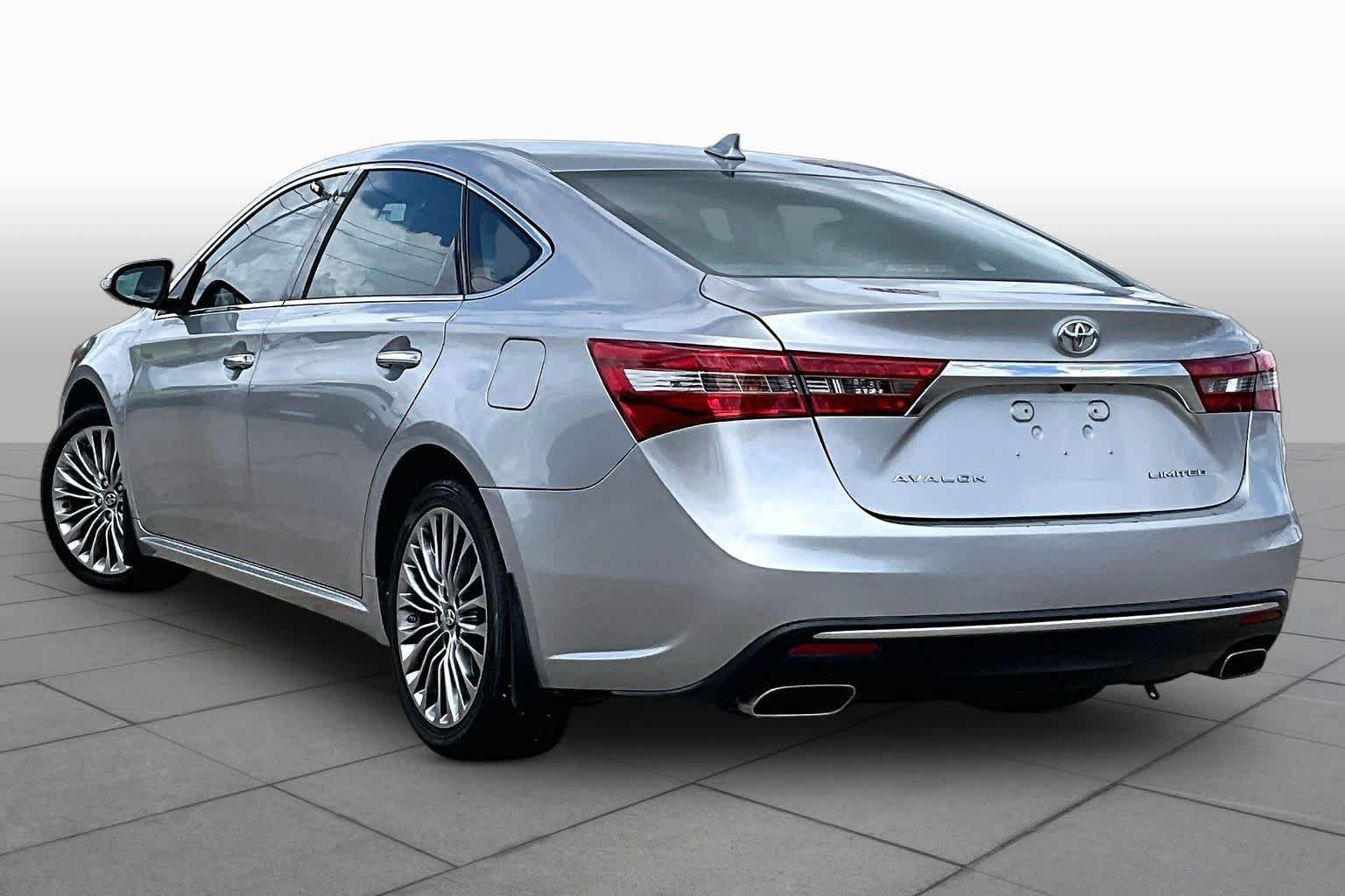 Used 2017 Celestial Silver Metallic Toyota Limited image 12