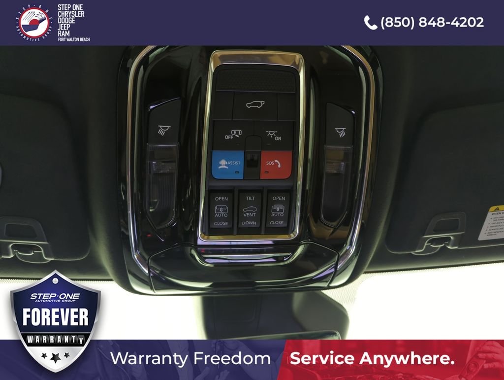 Used 2023 White Jeep Summit Reserve 4xe image 27