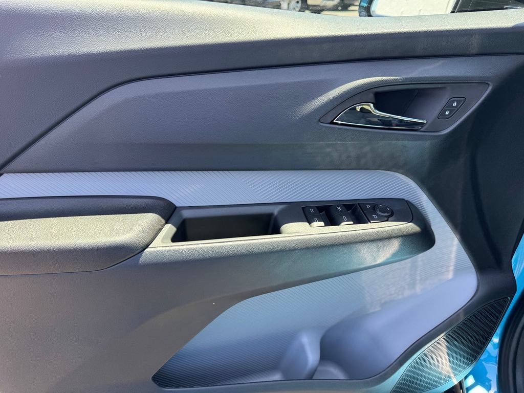 New 2027 Marina Blue Metallic Chevrolet LT image 15