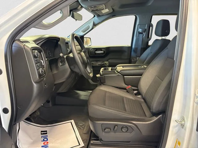 Used 2025 White Chevrolet Custom Trail Boss image 10