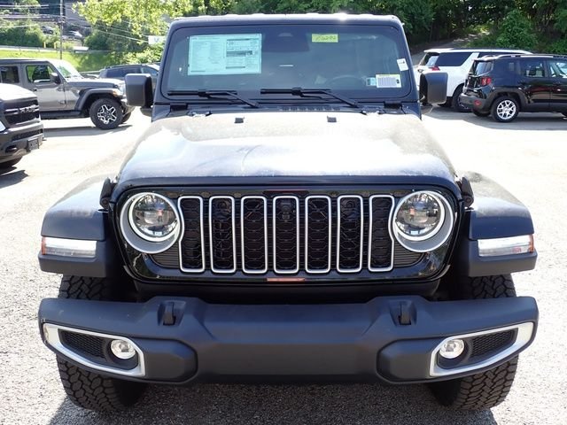 New 2026 Black Clear-Coat Exterior Paint Jeep Sahara image 11