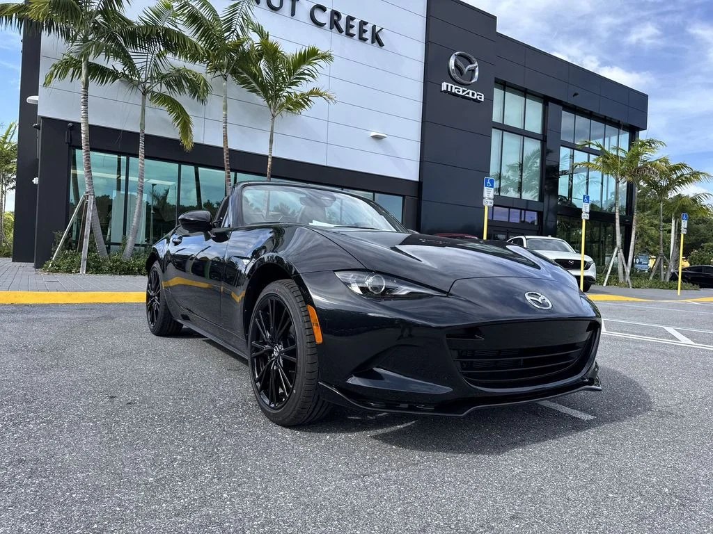 2026 Mazda MX-5 Miata Club - Photo 30