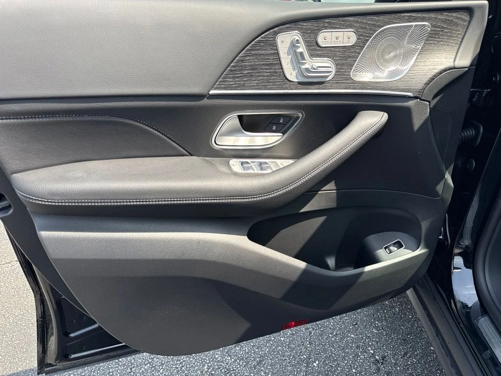Used 2026 Black Mercedes-Benz GLE 350 image 14