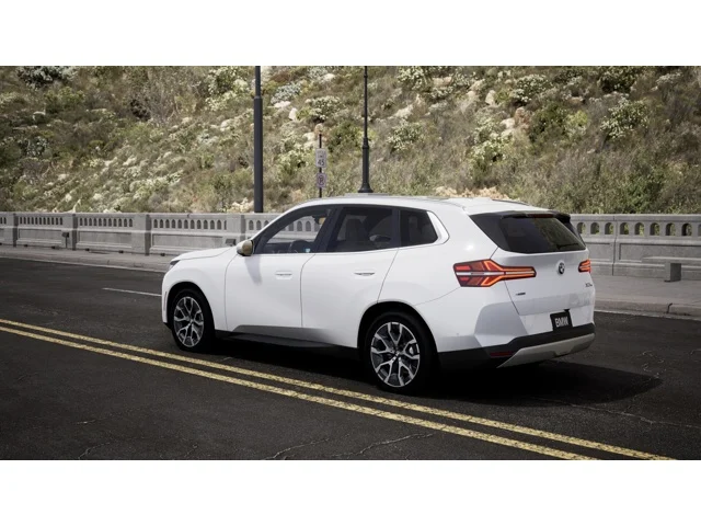 New 2026 Alpine White BMW 30 xDrive image 2