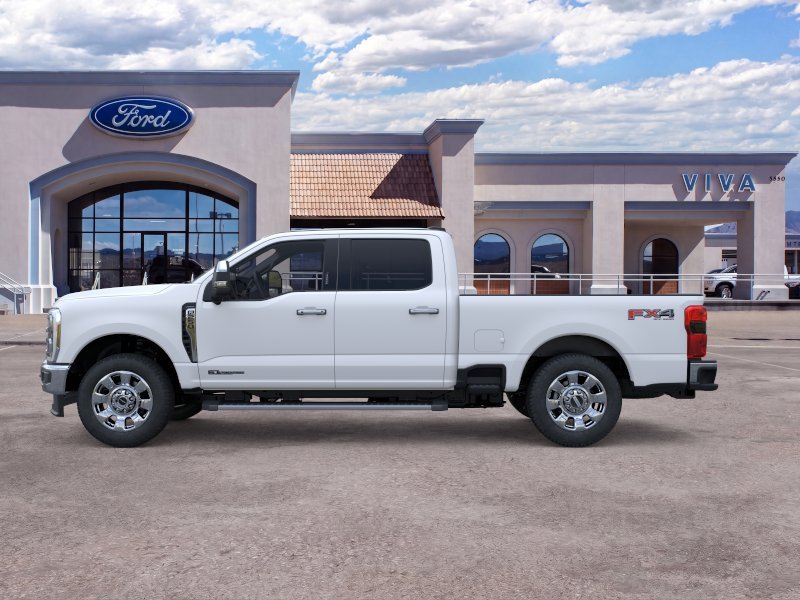 New 2026 Star White Metallic Tri-Coat Ford F-250® Lariat® image 3