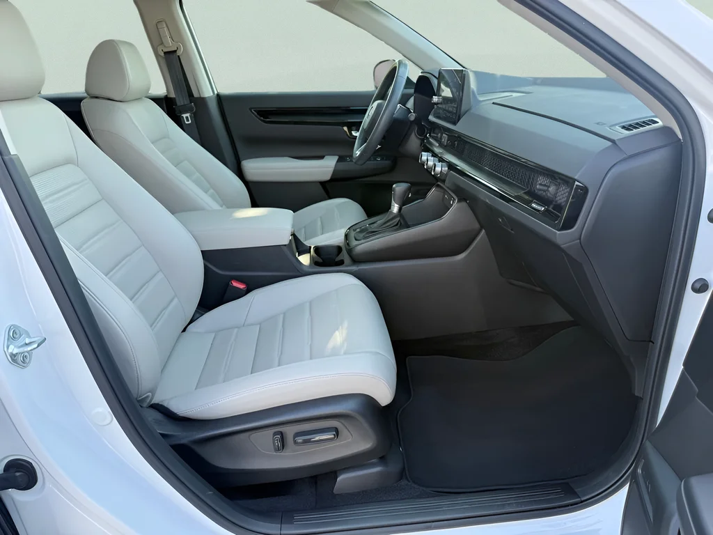 Certified Used 2023 Platinum White Pearl Honda EX-L image 14