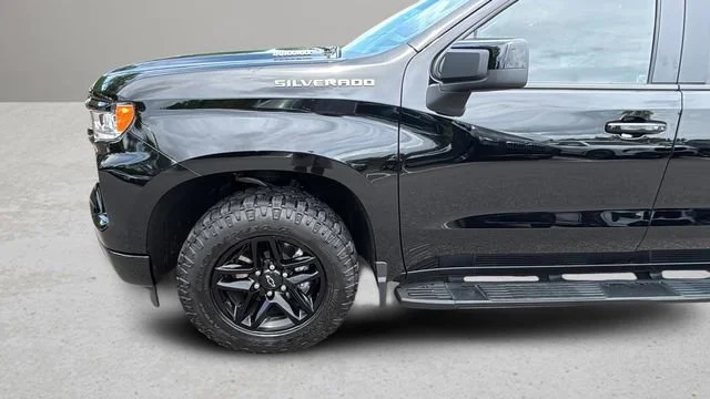 Used 2023 Black Chevrolet RST image 32