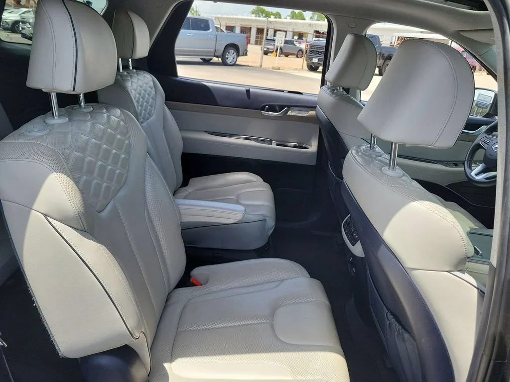 Used 2021 Gray Hyundai Limited image 27