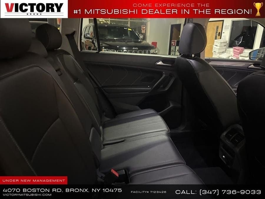 Used 2023 White Volkswagen 2.0T SE image 18