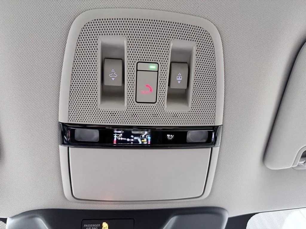 New 2026 RADIANT WHITE INFINITI Pure 2WD image 31
