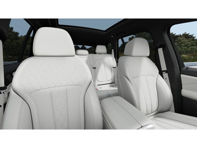 New 2026 Tanzanite Blue II Metallic BMW X5 50e image 11