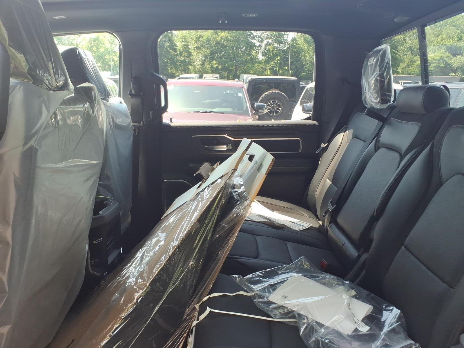 New 2026 Granite Crystal Metallic Clear-Coat Exterior Paint RAM Laramie image 8