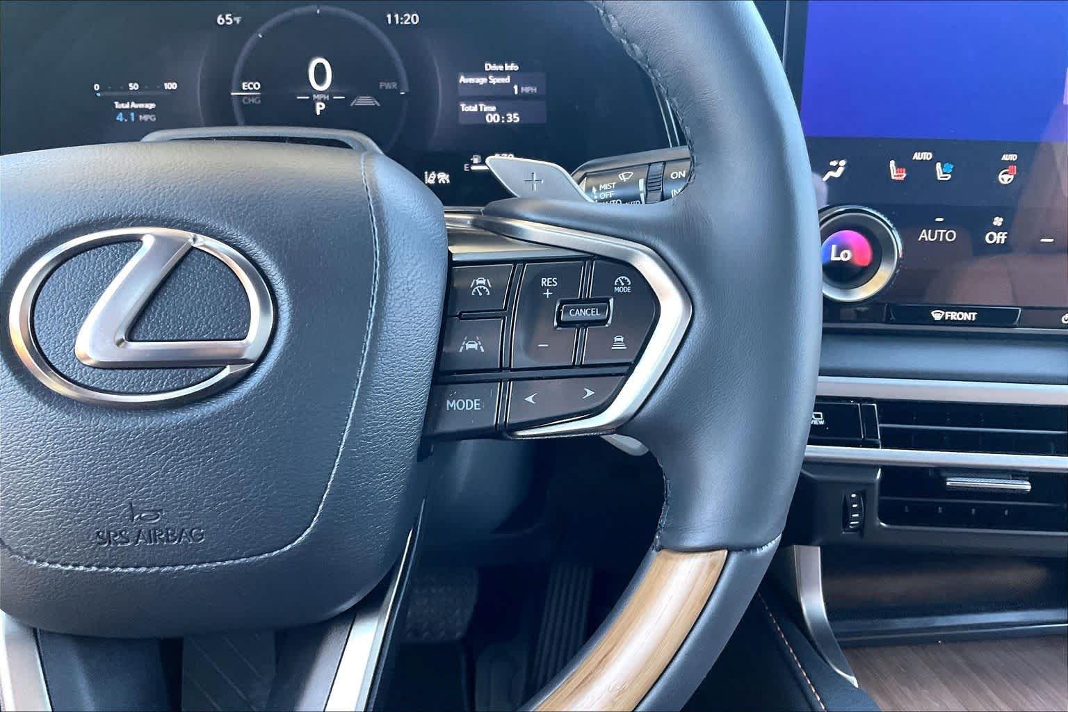 Used 2026 Iridium Lexus Premium image 23