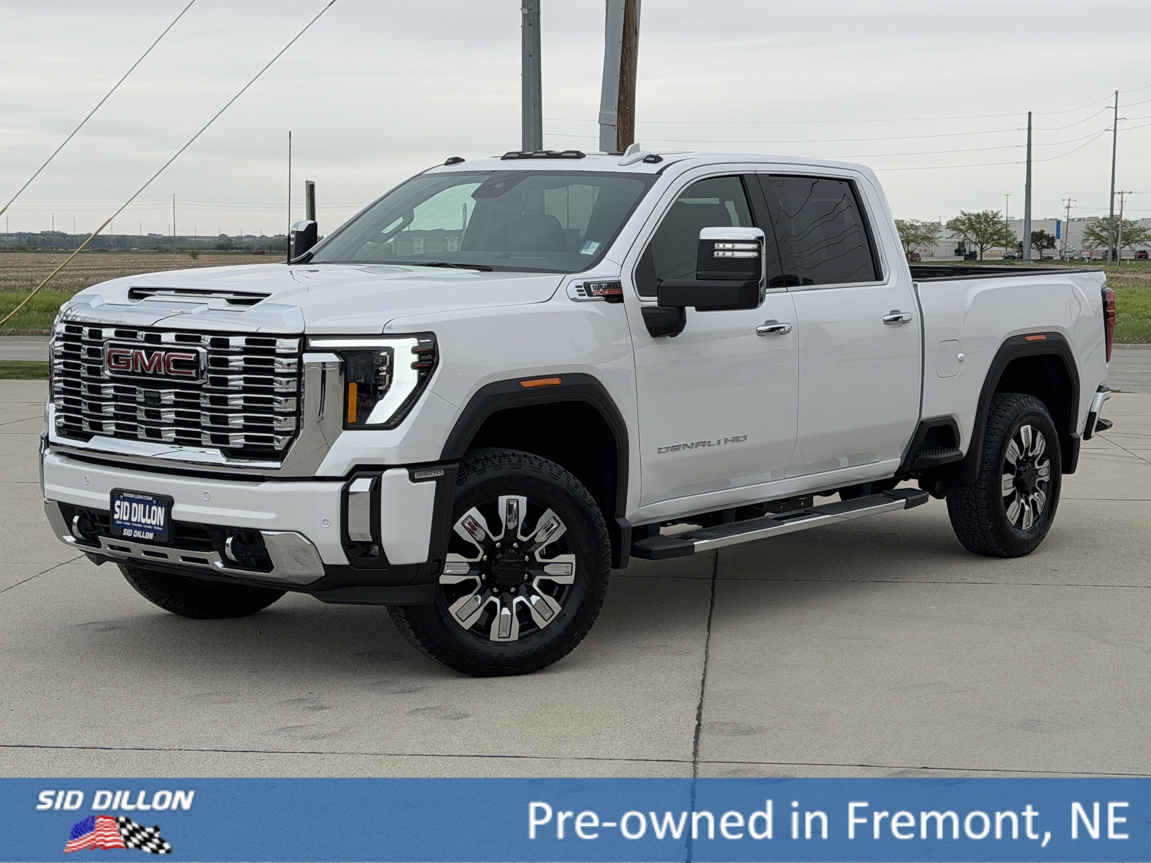2024 GMC Sierra 4WD Crew Cab Standard Box Denali's photo