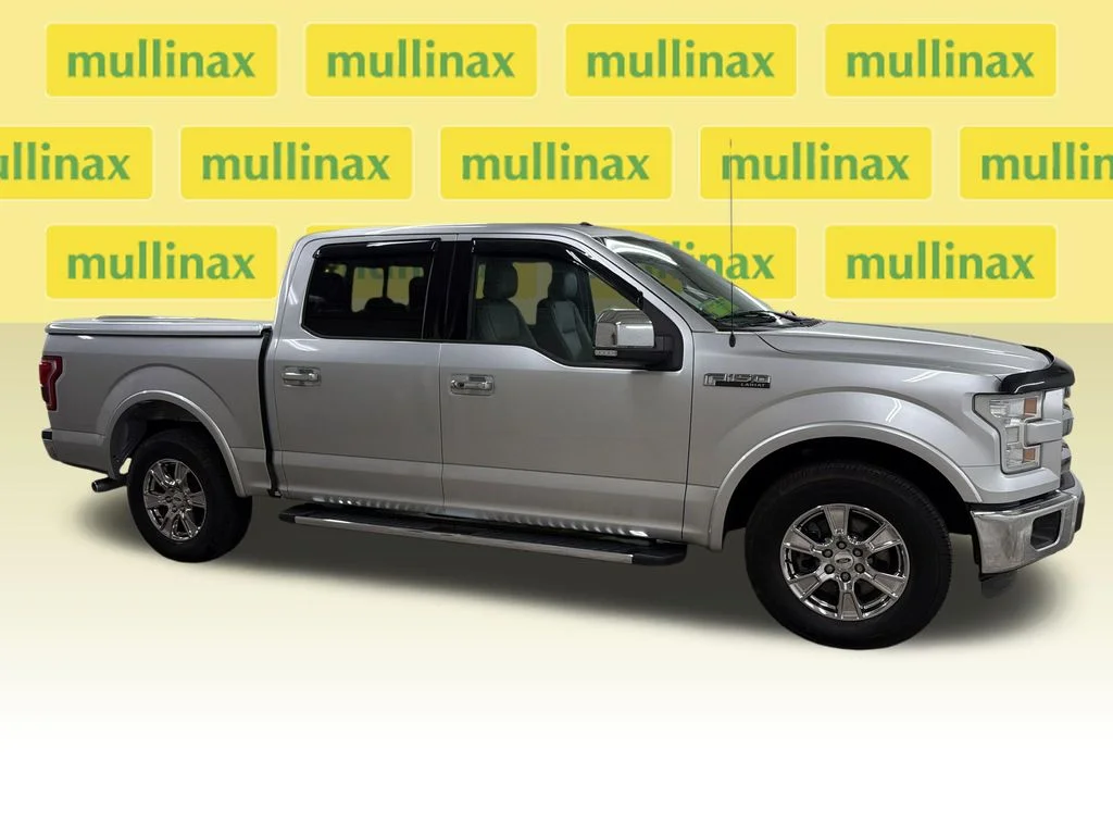Used 2015 Silver Ford Lariat image 2