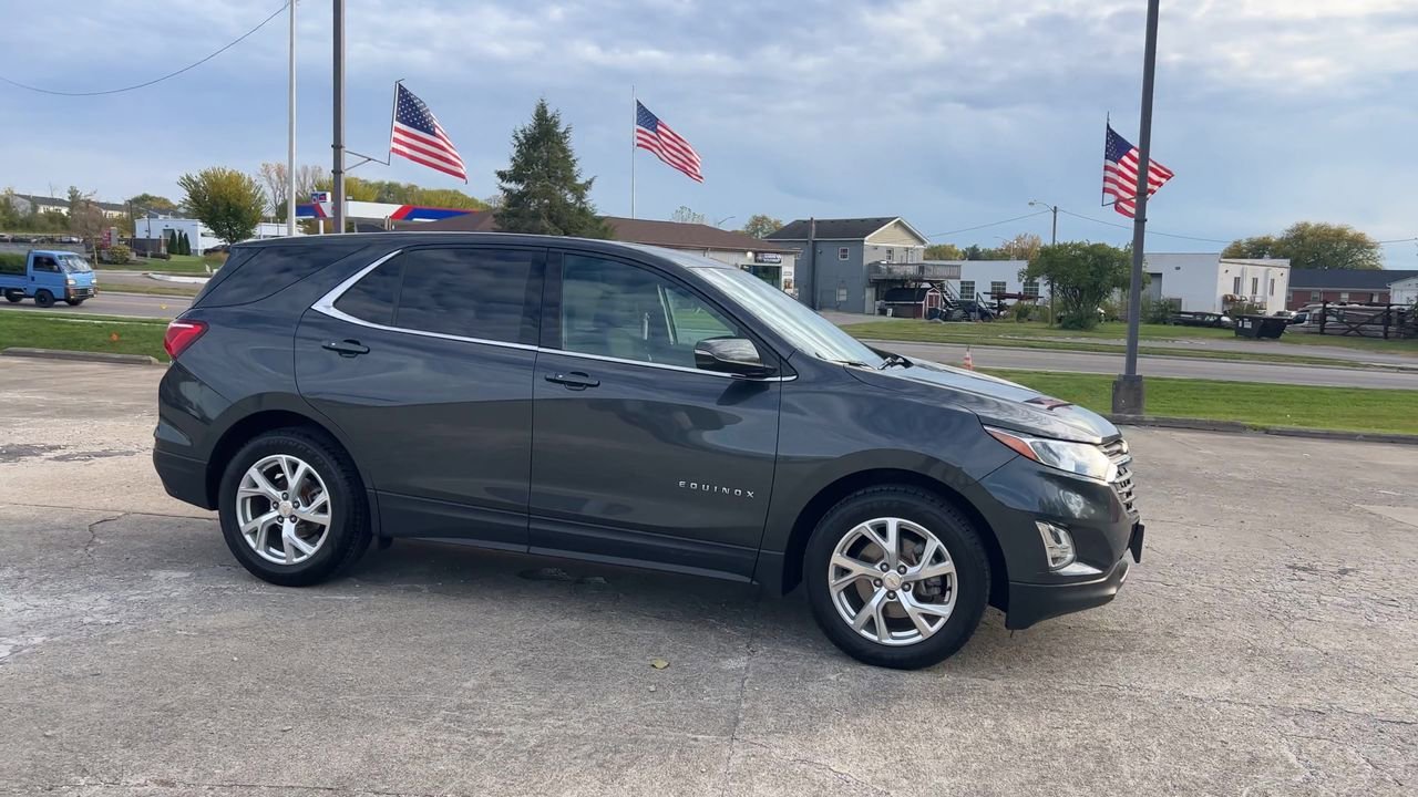 Used 2018 Chevrolet Equinox LT with VIN 2GNAXKEX1J6144187 for sale in Lebanon, OH