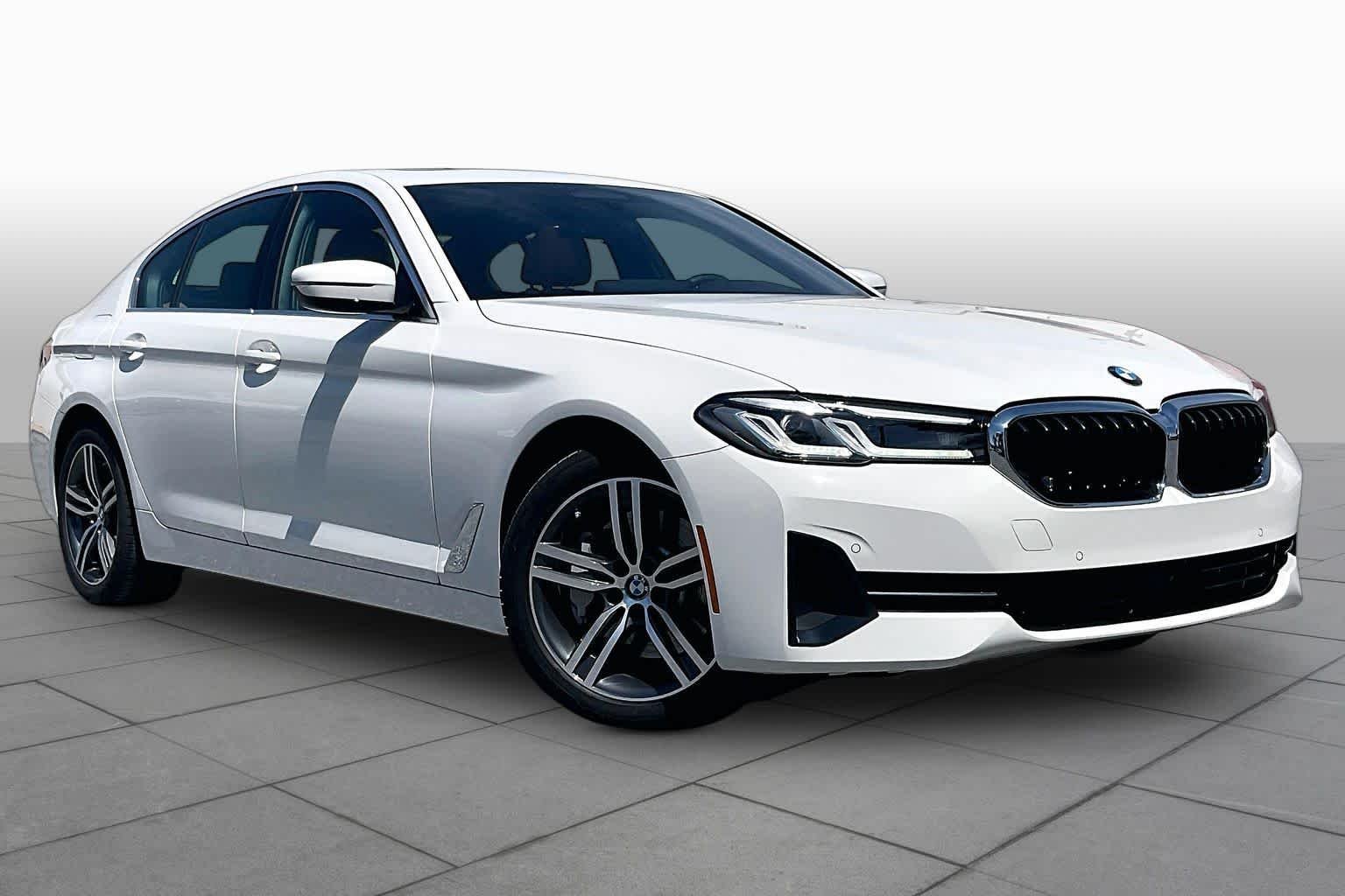 Used 2023 Alpine White BMW 530i xDrive image 2